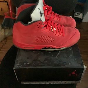 Jordan 5 Red Suede